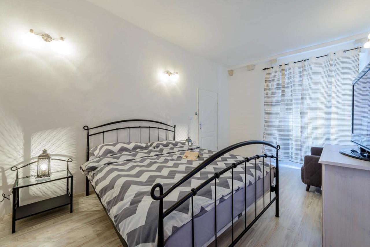 Apartments And Room Le Petit Nono Dubrovnik Exterior foto